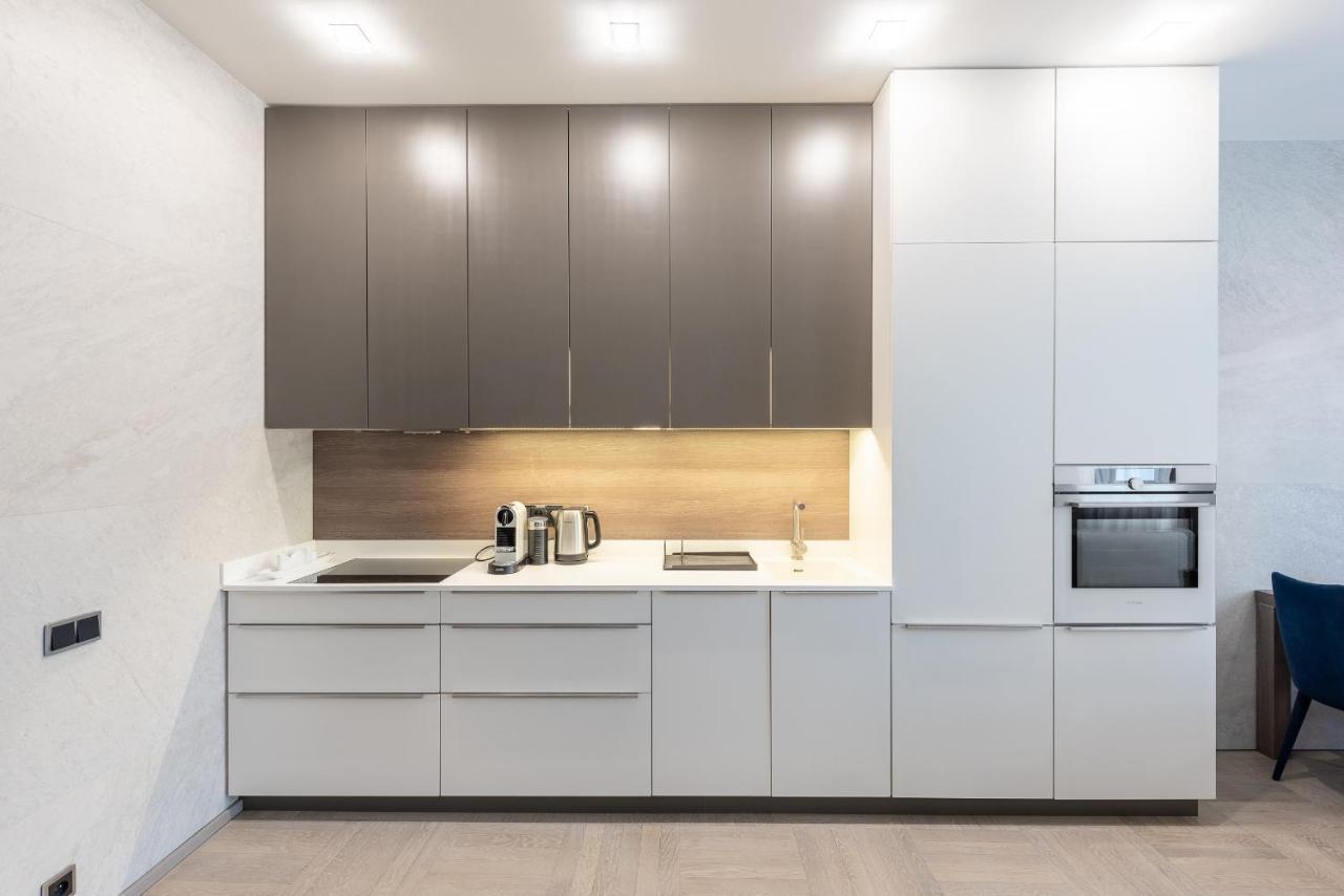 New Luxury Apt With Ac&Parking In The Center Of Prague Apartment Luaran gambar