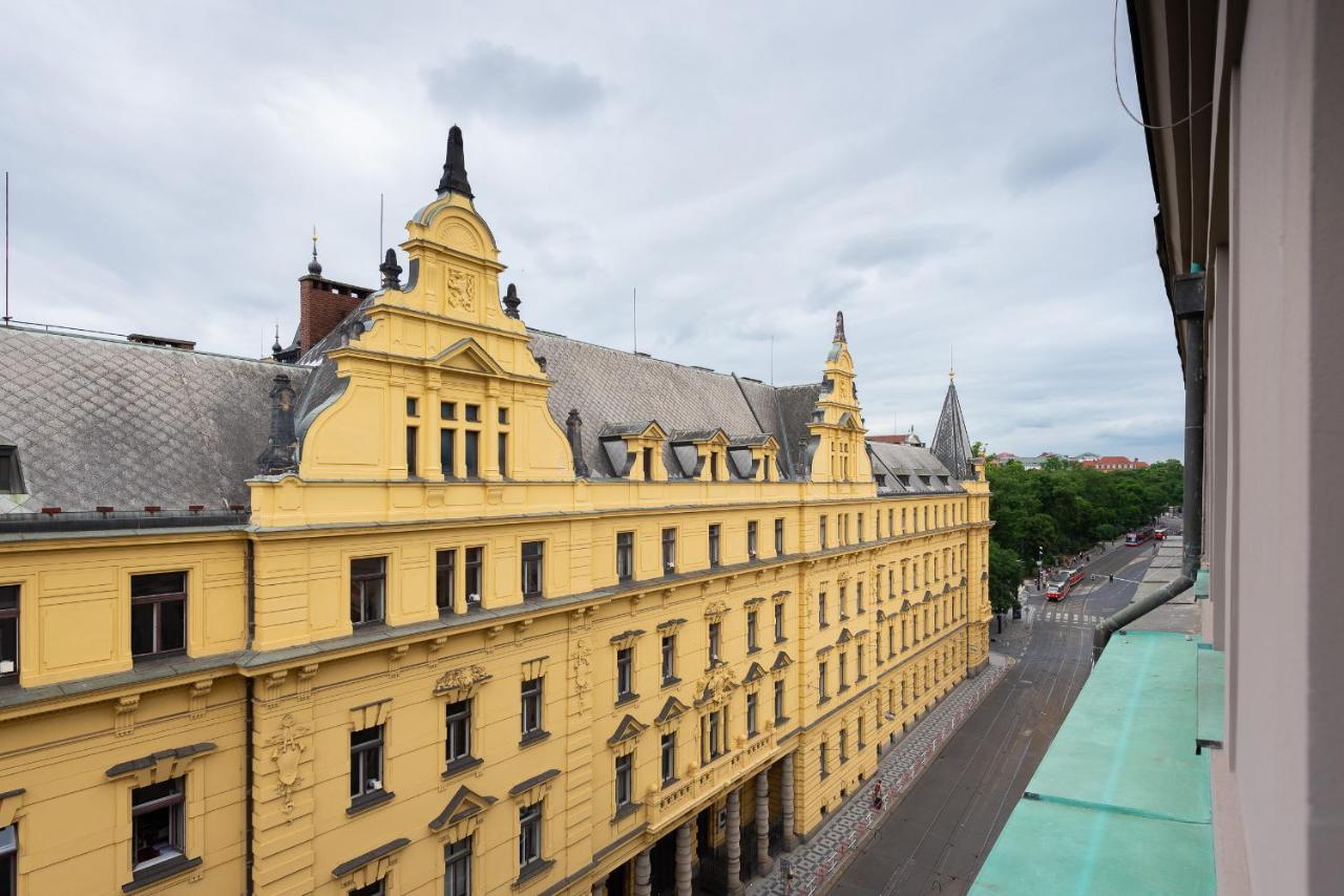 New Luxury Apt With Ac&Parking In The Center Of Prague Apartment Luaran gambar